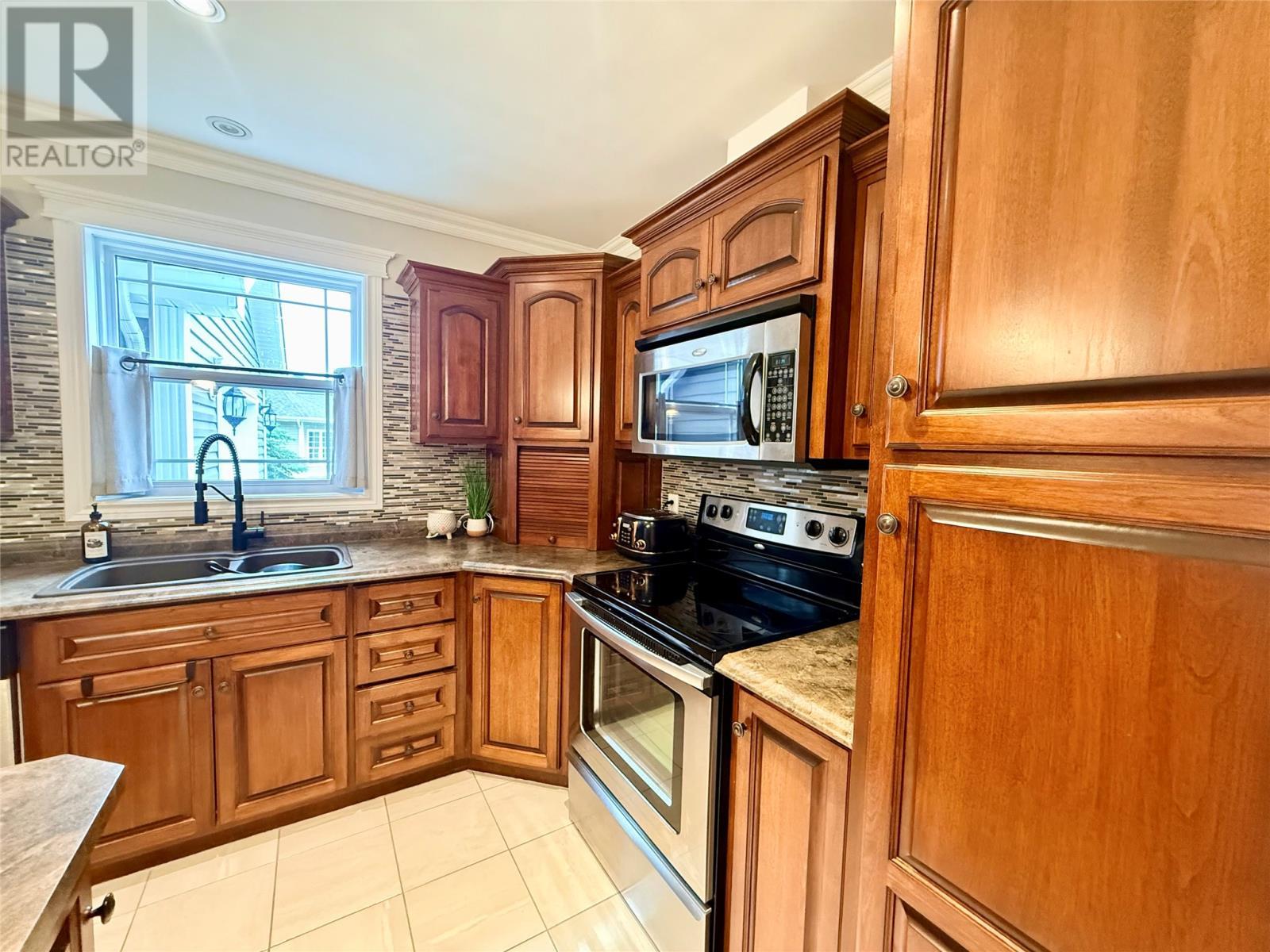 2 Matthews Place, Springdale, NL - Indoor Photo Showing Kitchen With Double Sink