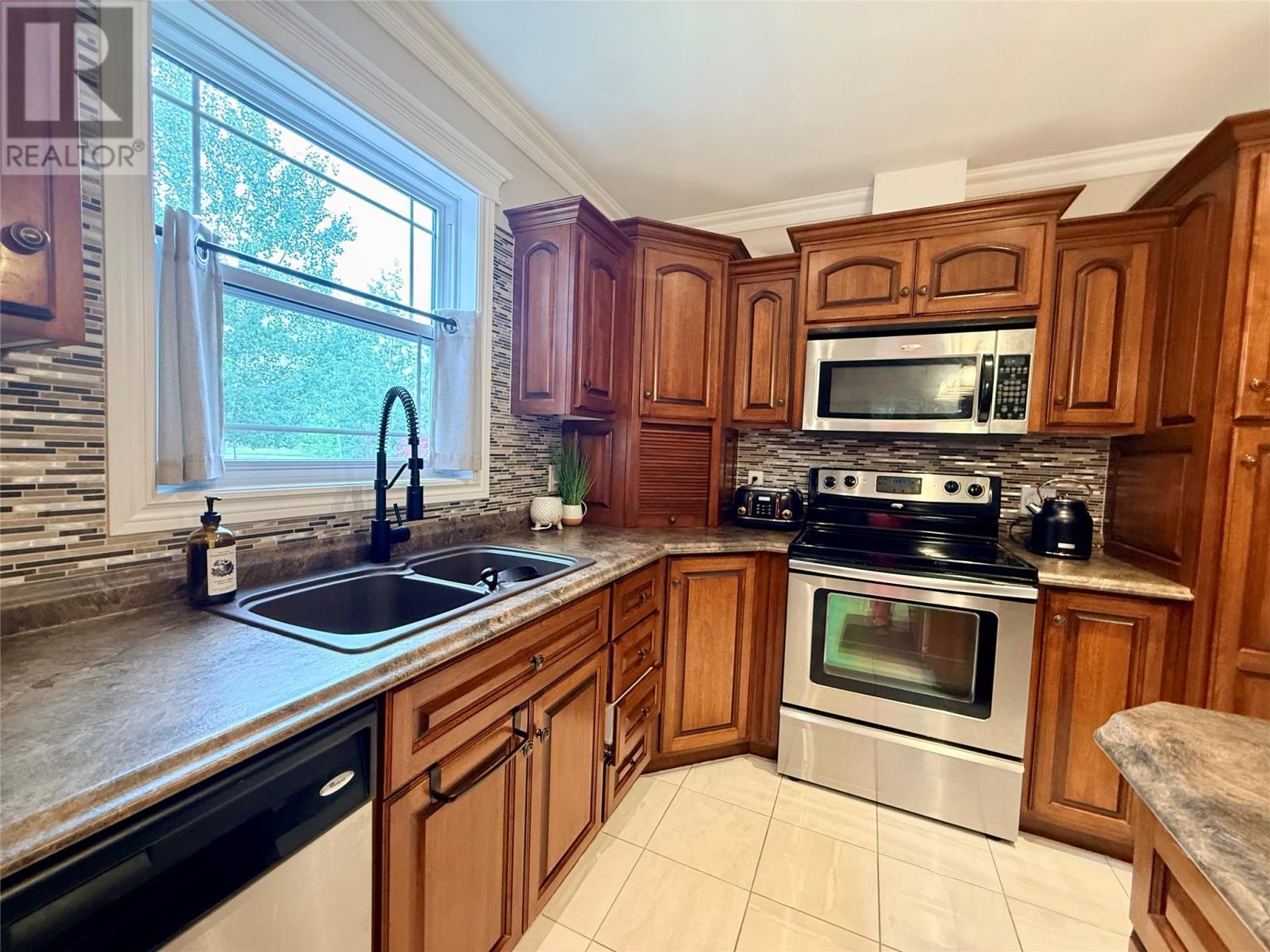 2 Matthews Place, Springdale, NL - Indoor Photo Showing Kitchen With Double Sink