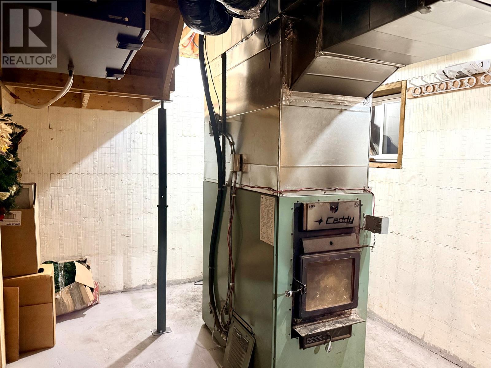 2 Matthews Place, Springdale, NL - Indoor Photo Showing Basement
