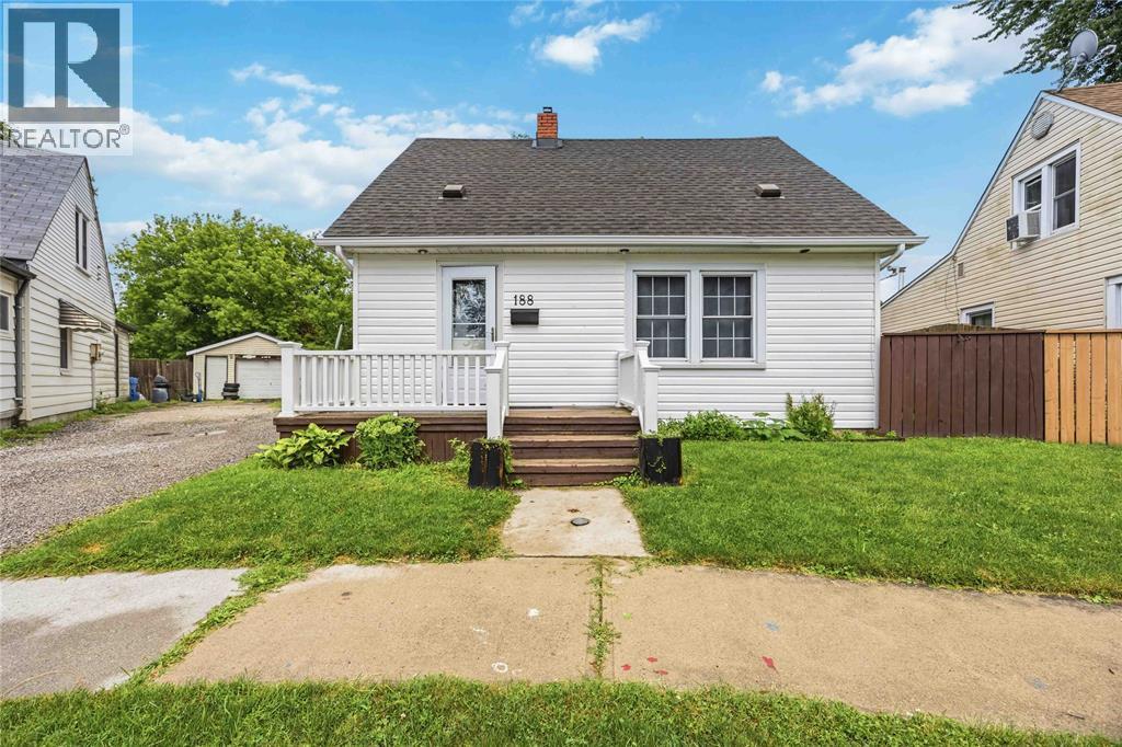 188 Cedar Crescent, Sarnia, ON - Outdoor