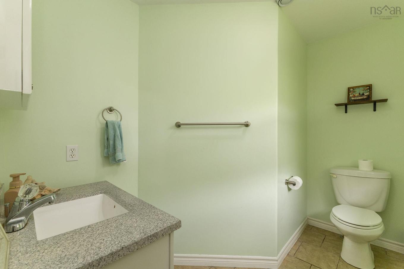 1636 Porter'S Lane, Westville, NS - Indoor Photo Showing Bathroom