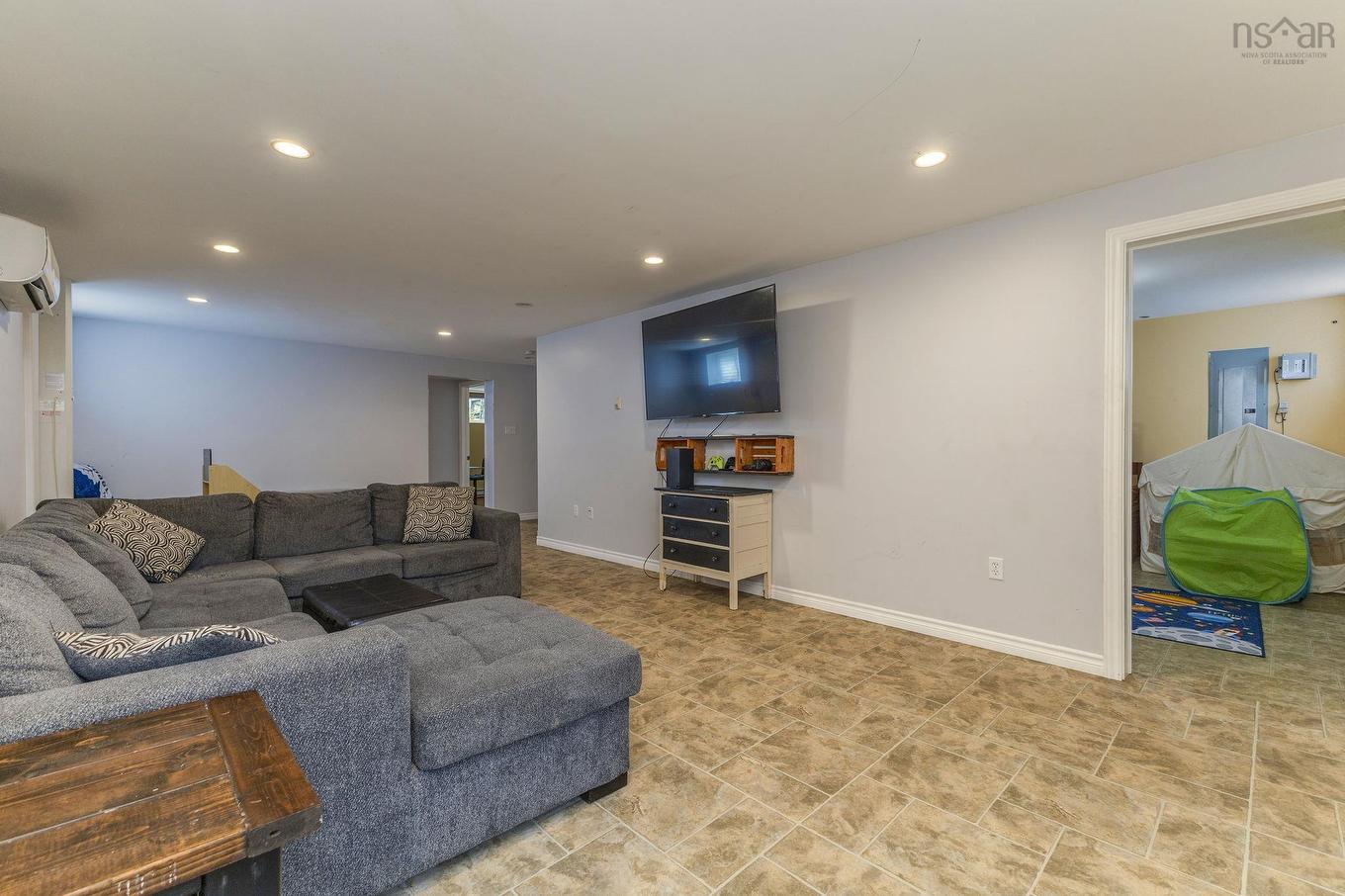 1636 Porter'S Lane, Westville, NS - Indoor