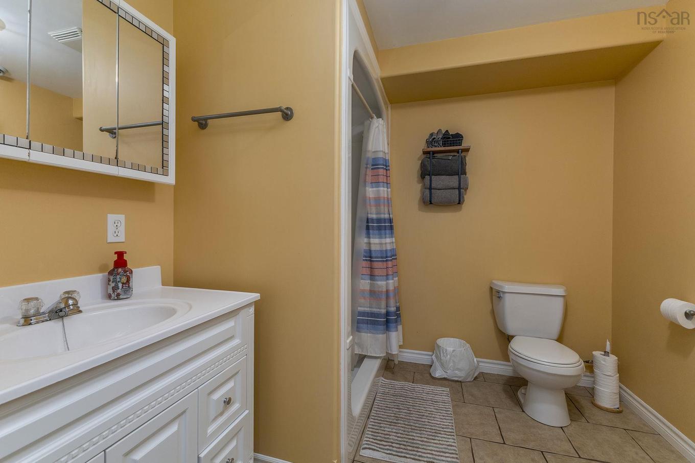 1636 Porter'S Lane, Westville, NS - Indoor Photo Showing Bathroom