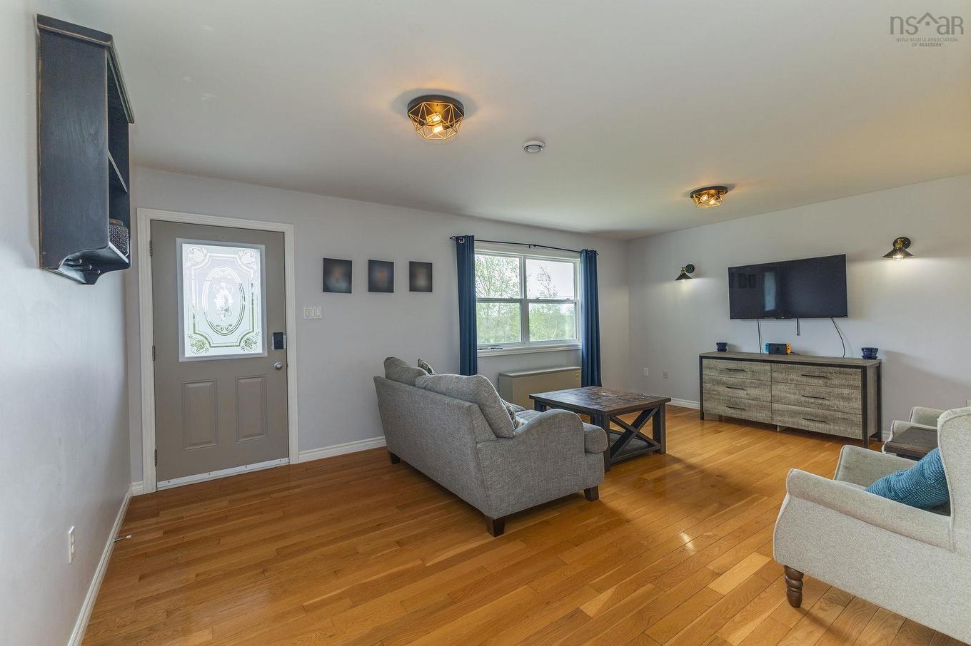 1636 Porter'S Lane, Westville, NS - Indoor Photo Showing Living Room