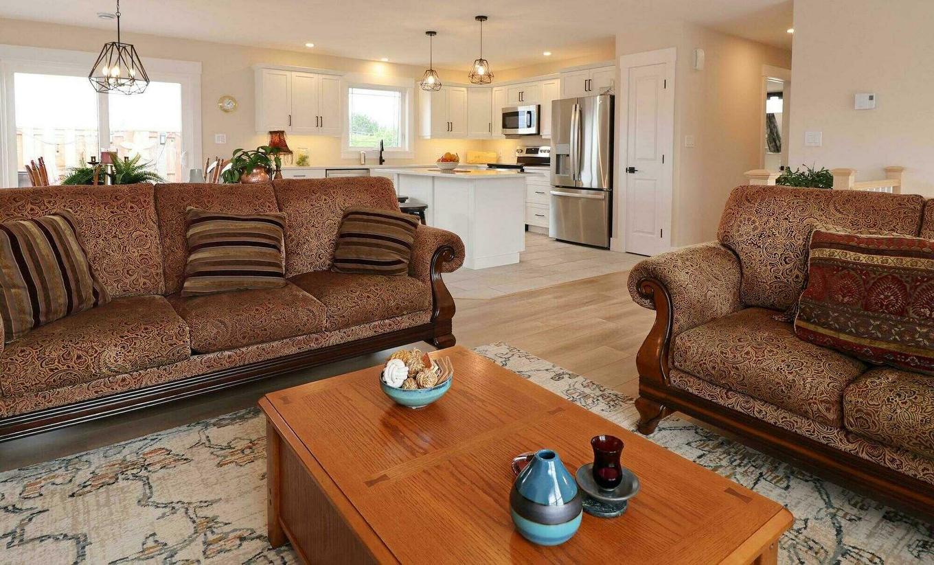 8 Keaton Drive, Charlottetown, PE - Indoor Photo Showing Living Room
