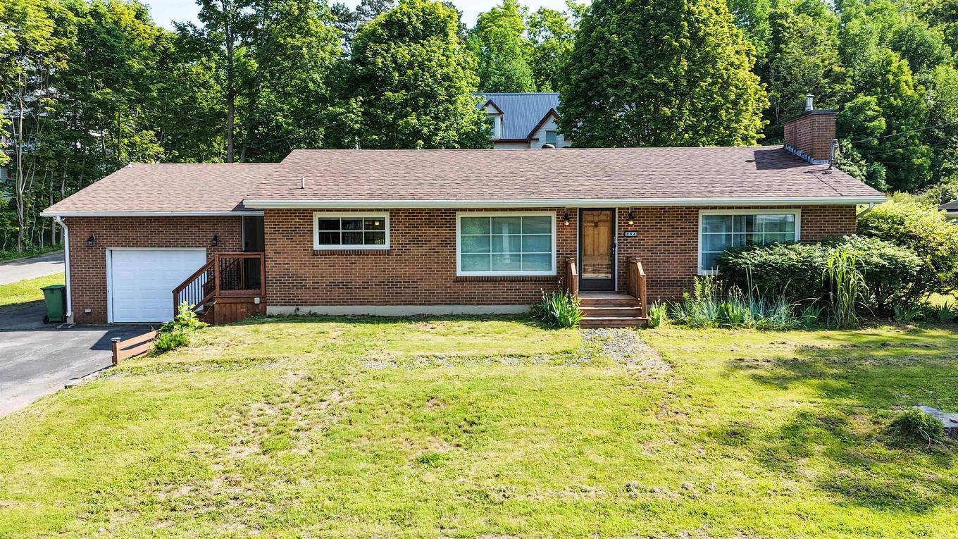 254 George Street, New Glasgow, NS