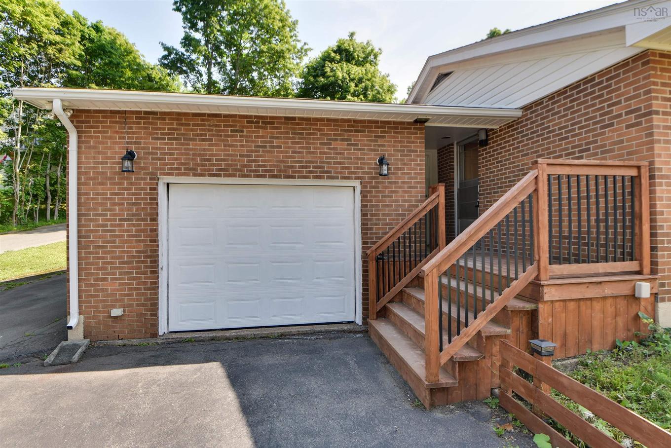 254 George Street, New Glasgow, NS