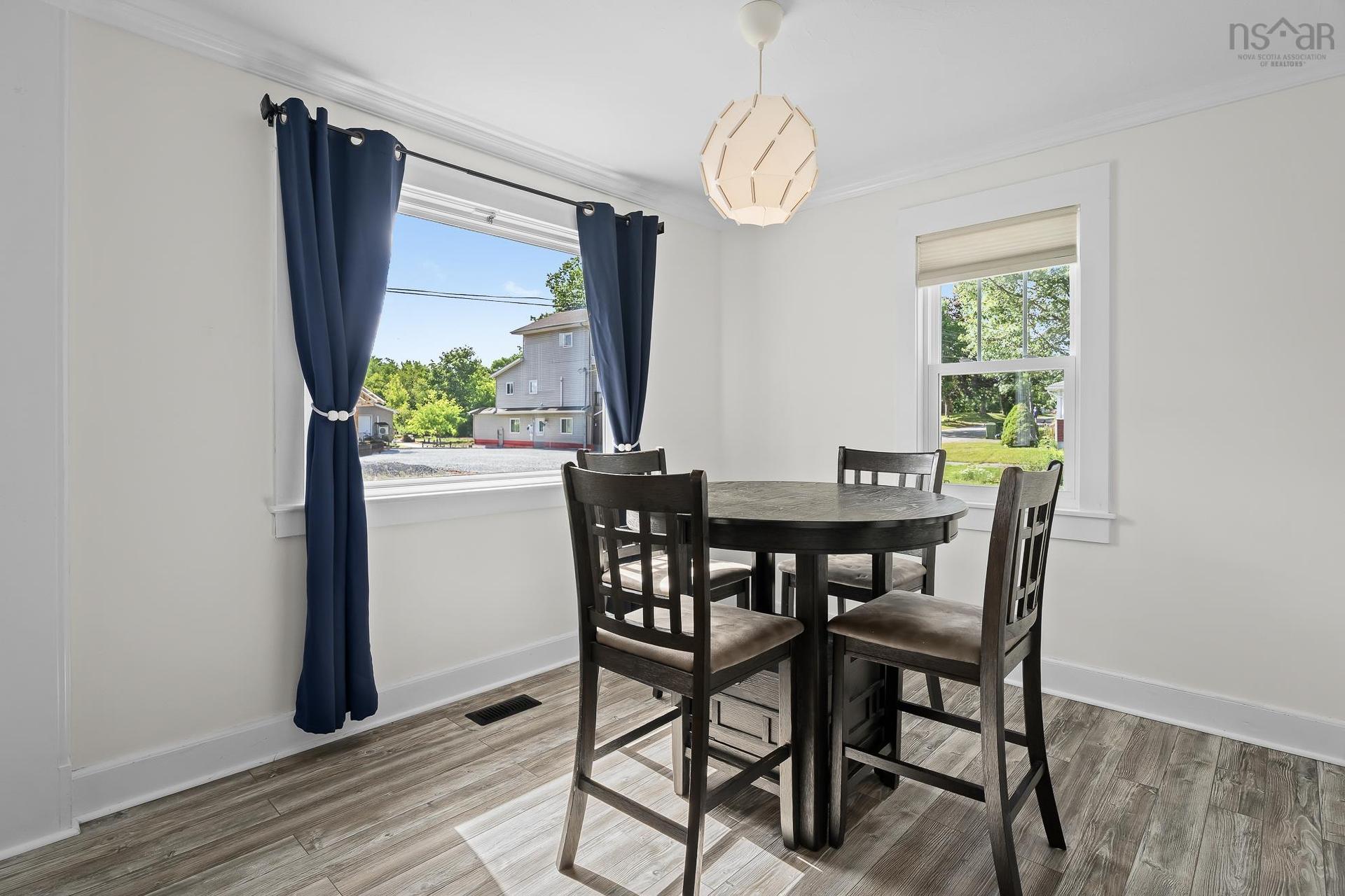 42 Asquith Avenue, Stewiacke, NS - Indoor Photo Showing Dining Room