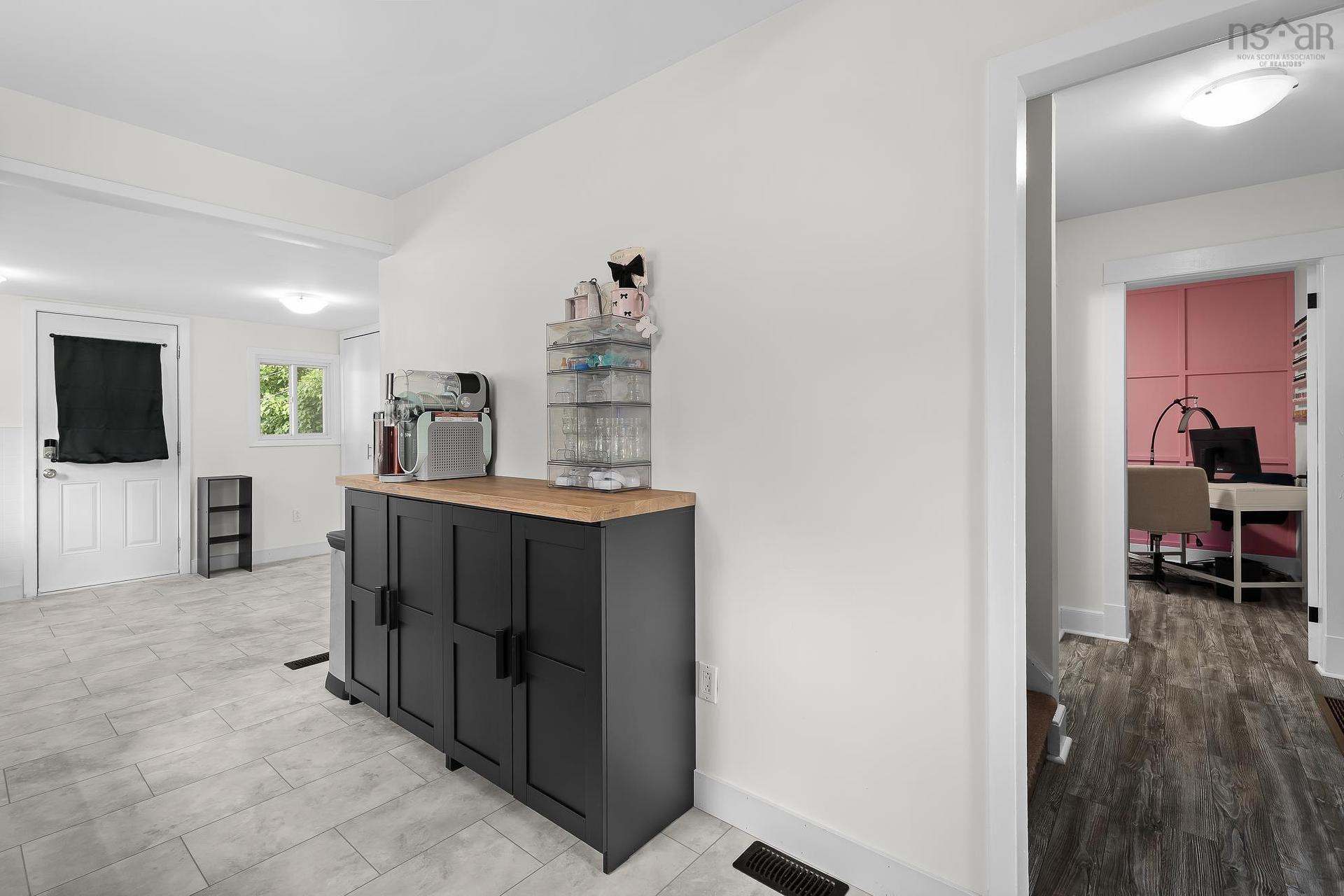 42 Asquith Avenue, Stewiacke, NS - Indoor Photo Showing Other Room