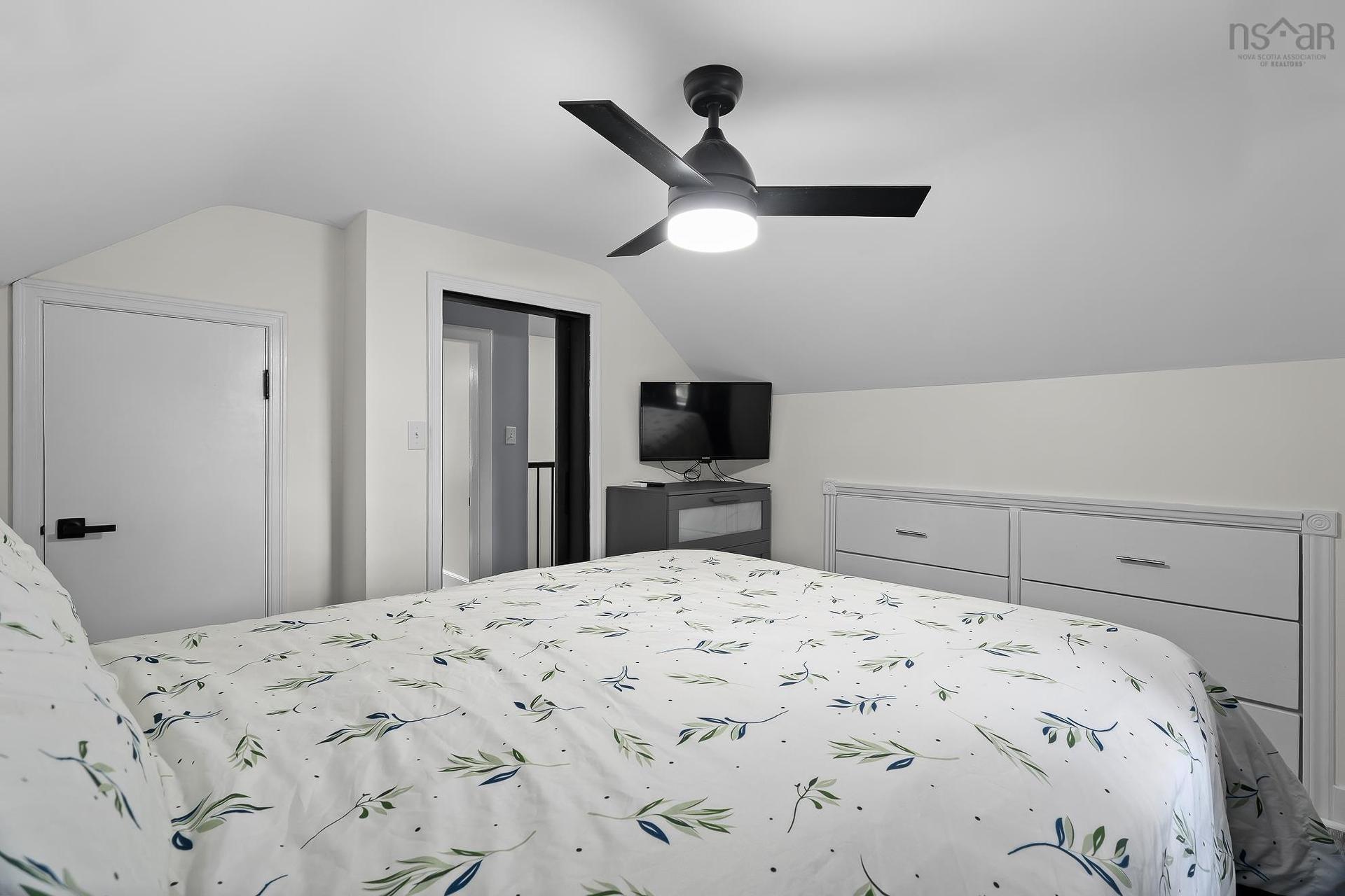 42 Asquith Avenue, Stewiacke, NS - Indoor Photo Showing Bedroom