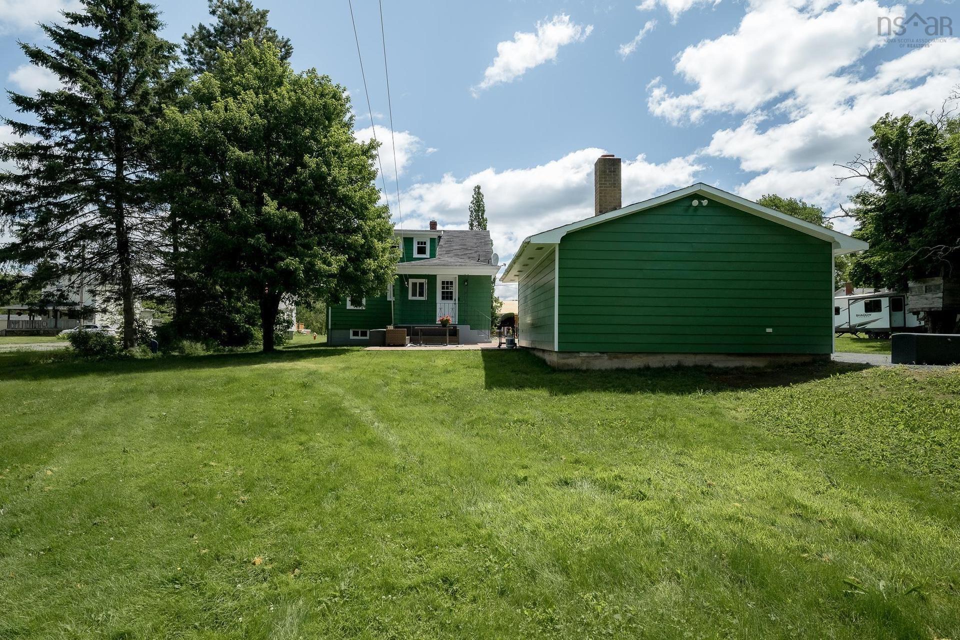 42 Asquith Avenue, Stewiacke, NS - Outdoor