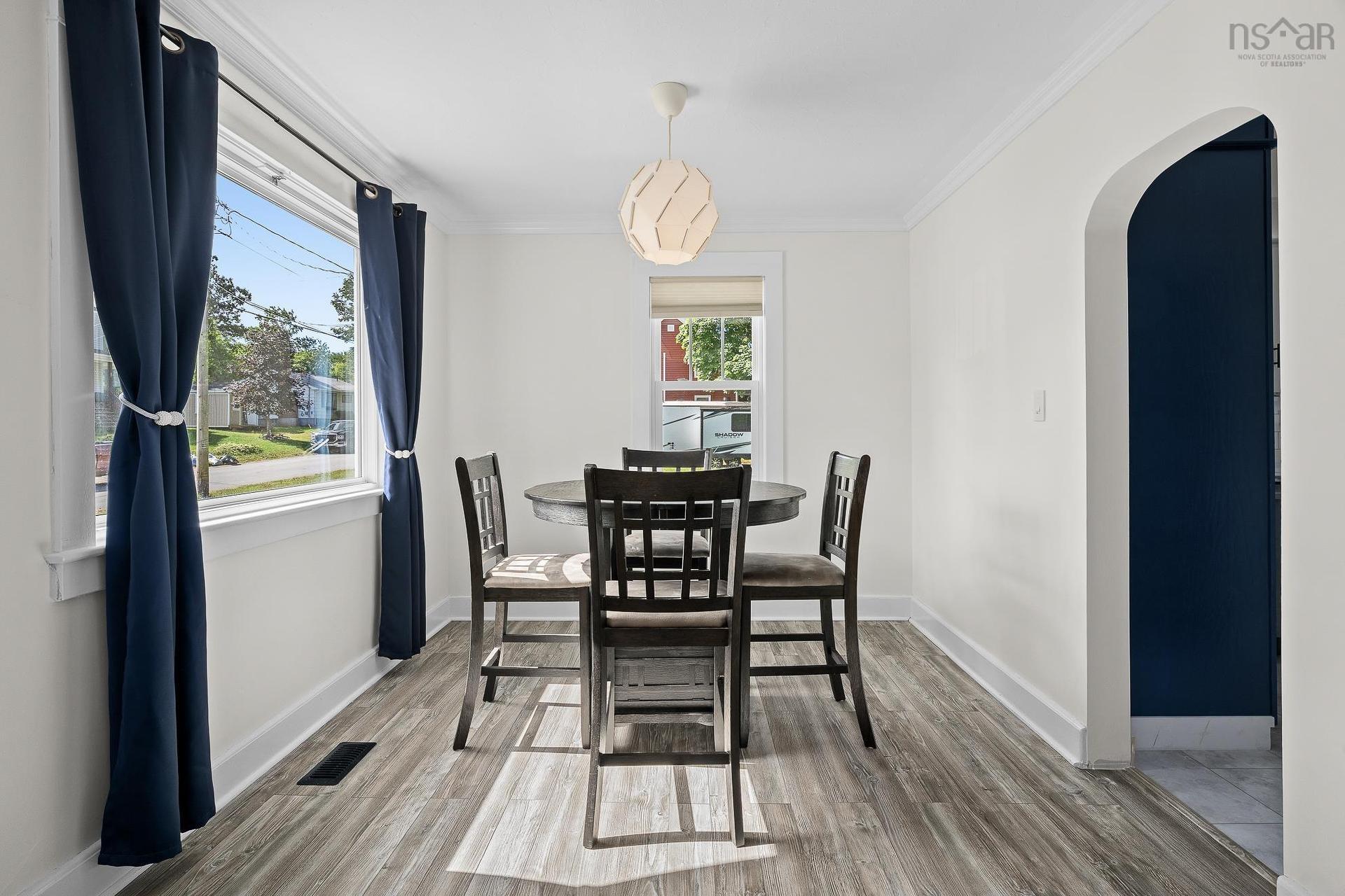 42 Asquith Avenue, Stewiacke, NS - Indoor Photo Showing Dining Room