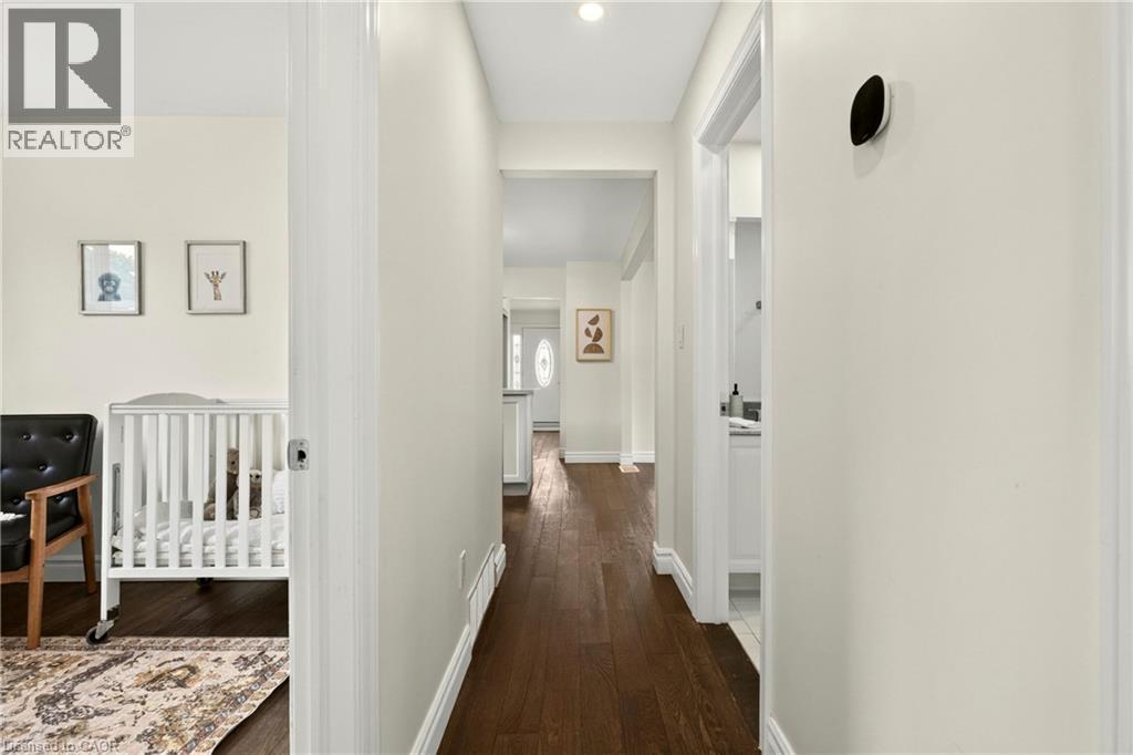 85 Lavina Crescent, Hamilton, ON - Indoor Photo Showing Other Room