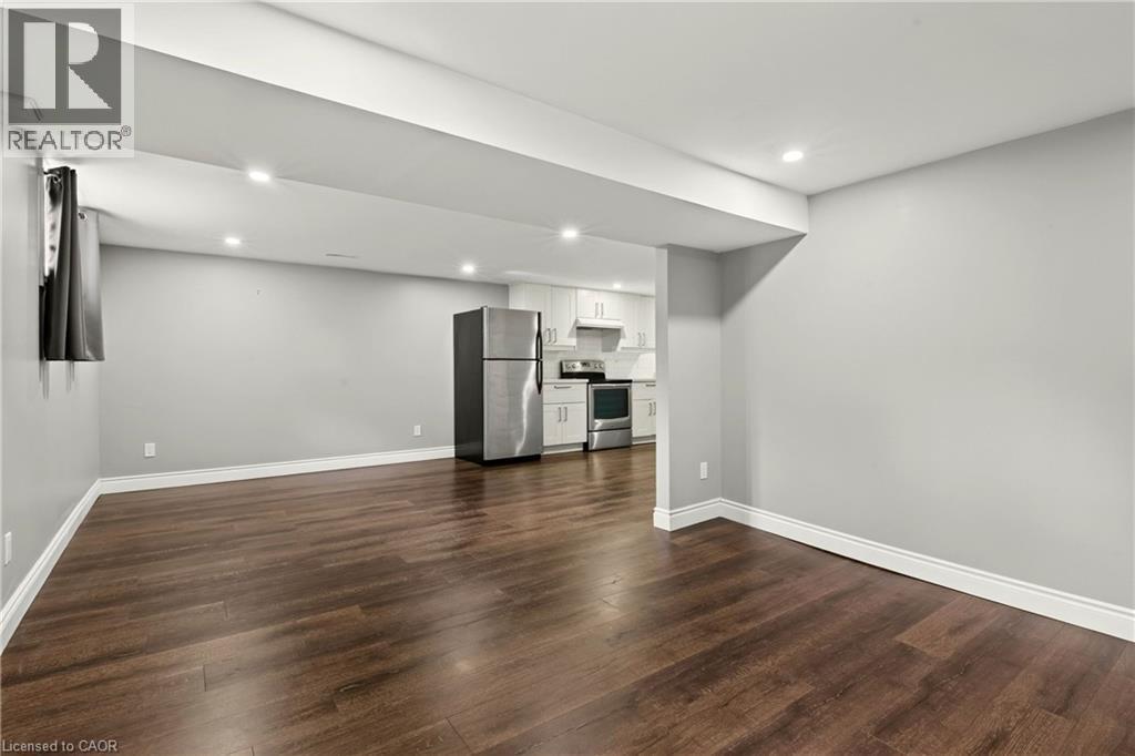 85 Lavina Crescent, Hamilton, ON - Indoor