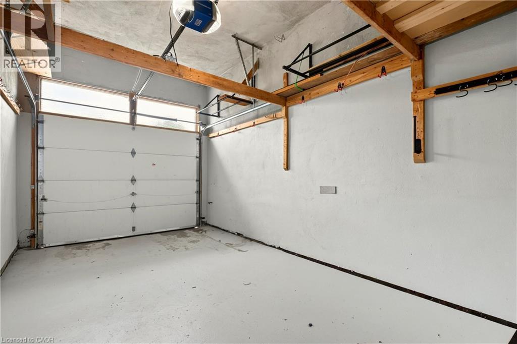 85 Lavina Crescent, Hamilton, ON - Indoor Photo Showing Garage