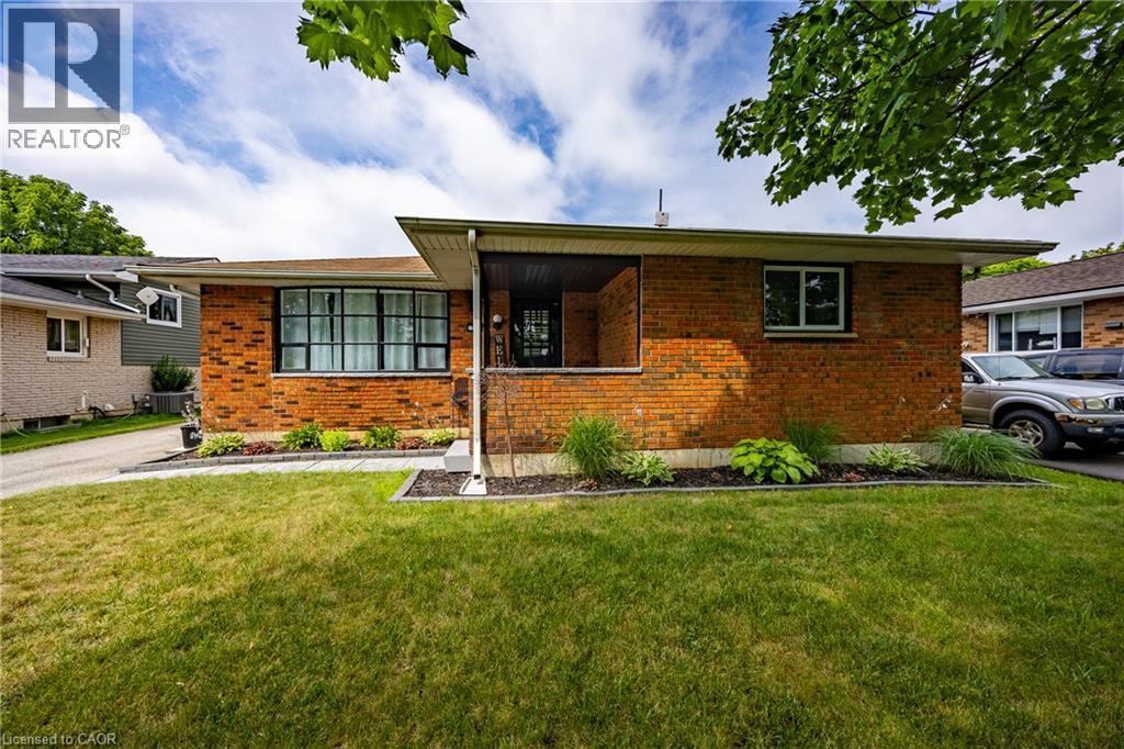 53 Miller Crescent, Simcoe, ON - Outdoor