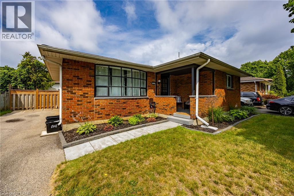 53 Miller Crescent, Simcoe, ON - Outdoor