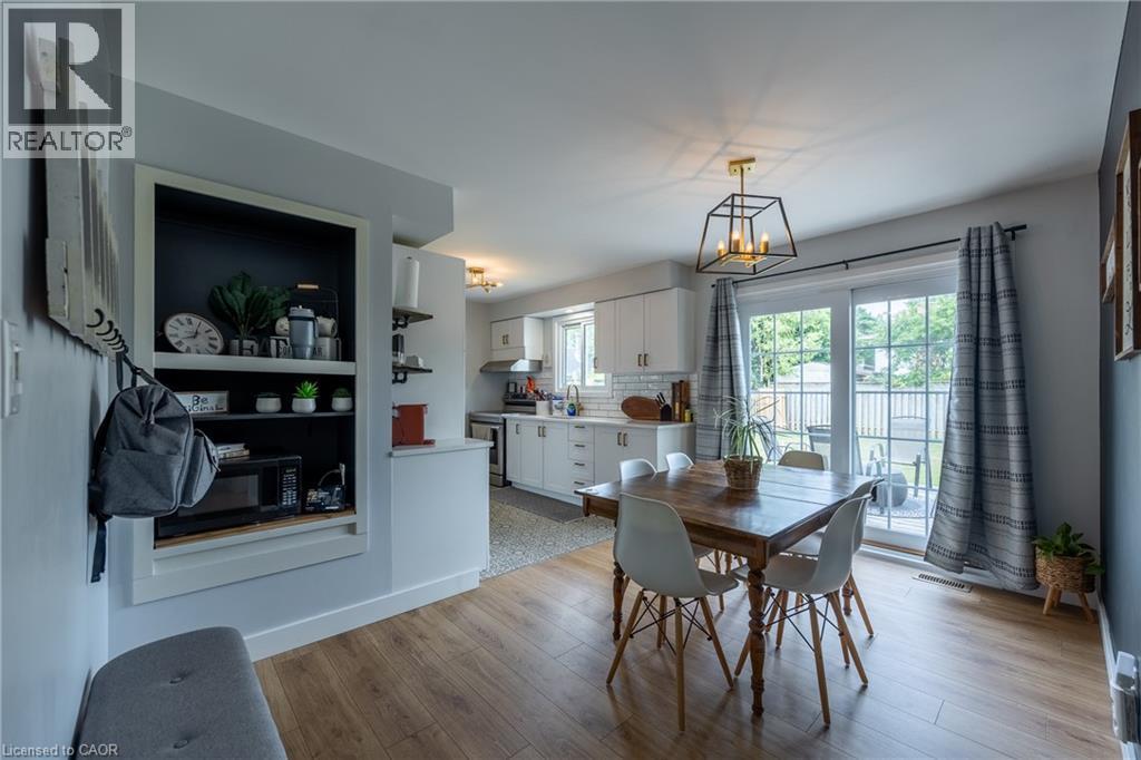53 Miller Crescent, Simcoe, ON - Indoor Photo Showing Dining Room