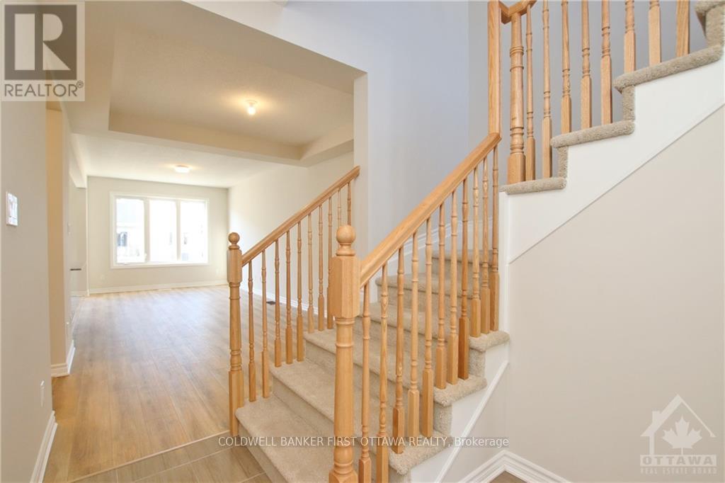 Imported from oreb - 236 Atima Circle, Ottawa, ON - Indoor Photo Showing Other Room
