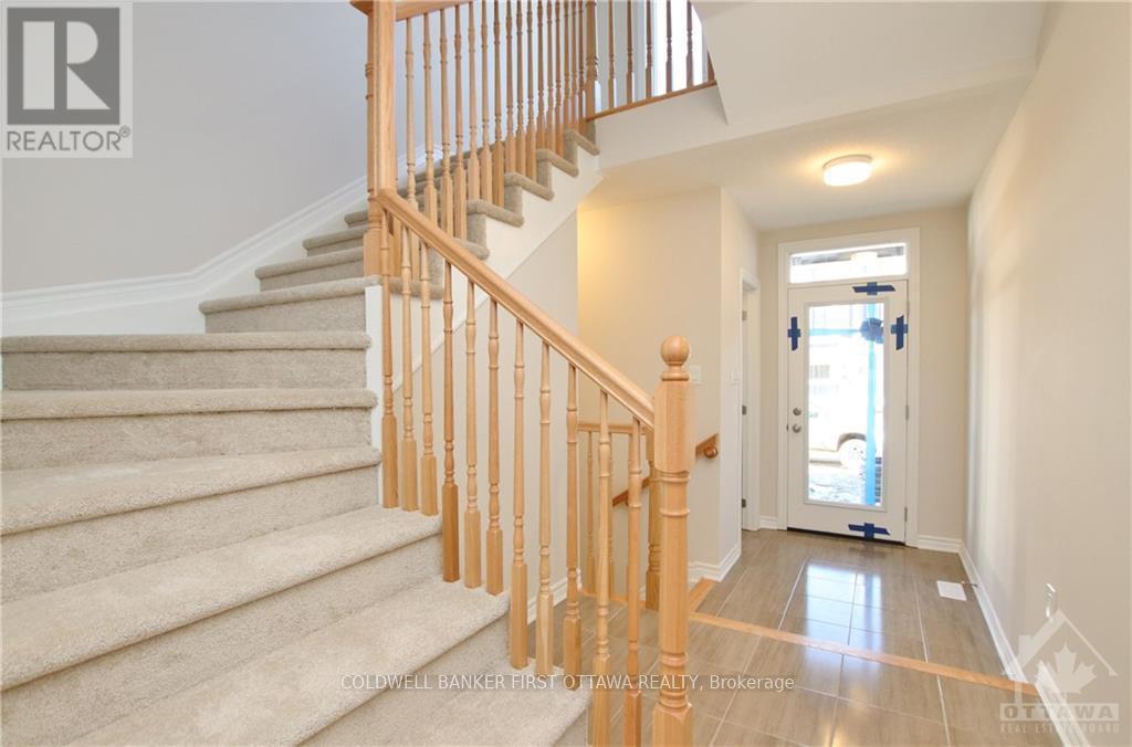Imported from oreb - 236 Atima Circle, Ottawa, ON - Indoor Photo Showing Other Room