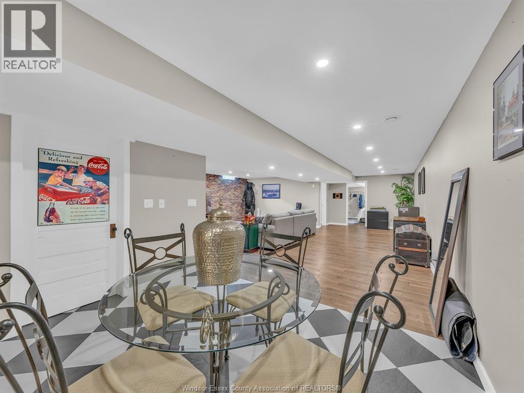 2425 Skinner, Lasalle, ON - Indoor Photo Showing Other Room