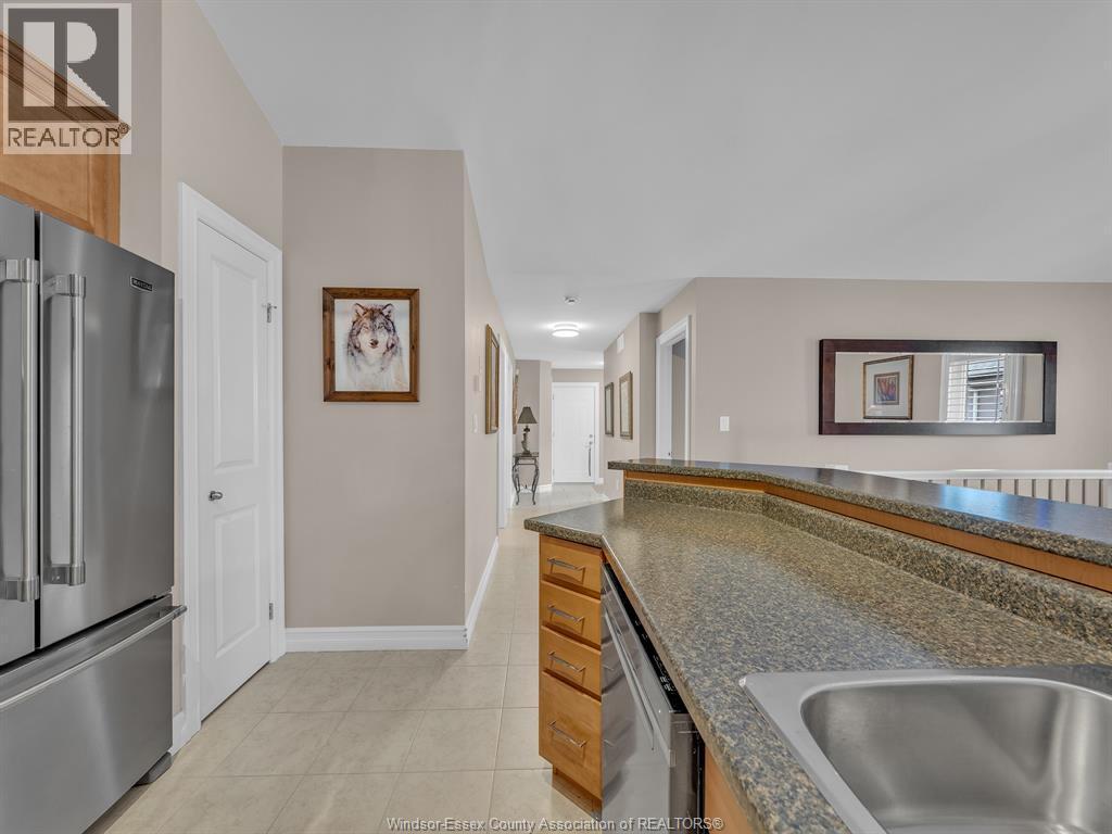 2425 Skinner, Lasalle, ON - Indoor
