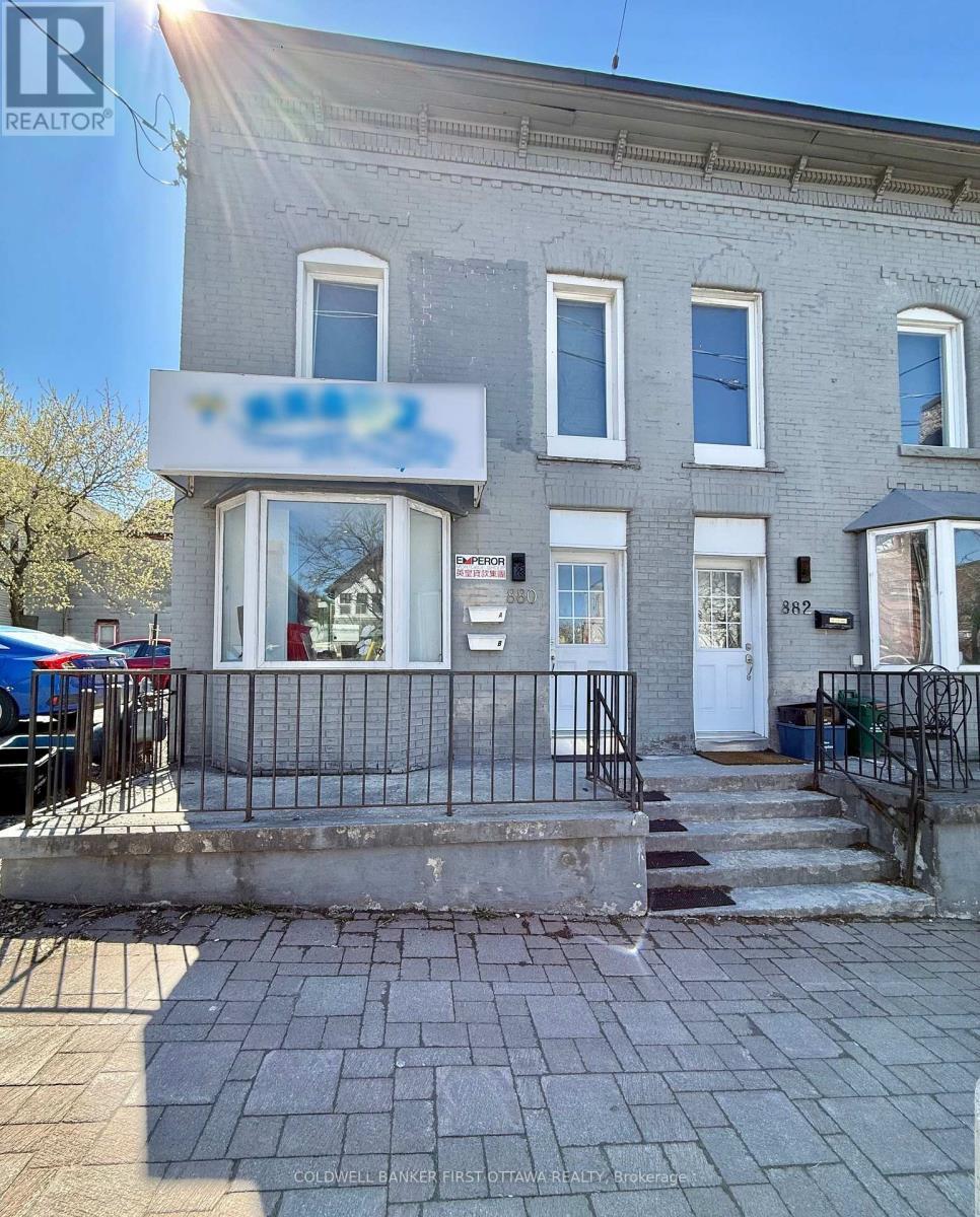 880 Somerset Street W, Ottawa, ON