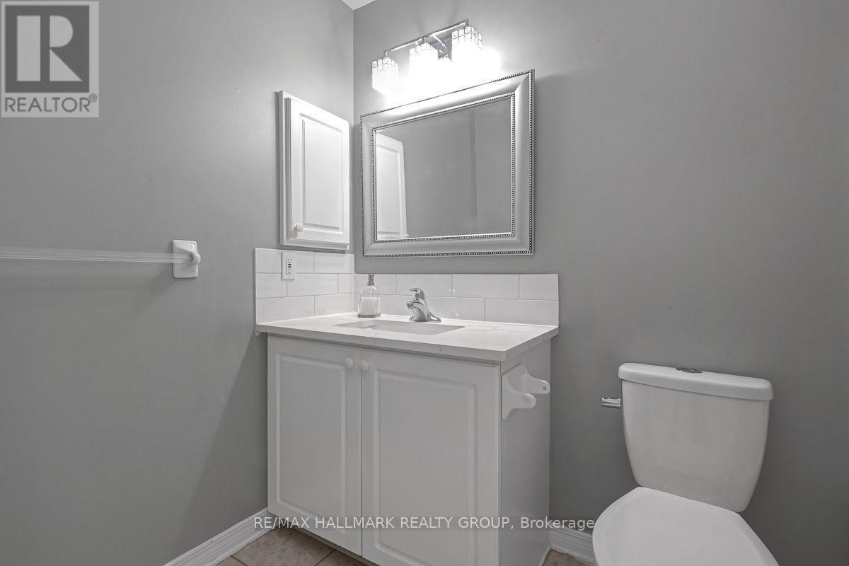 55 Maple Stand Way, Ottawa, ON - Indoor Photo Showing Bathroom