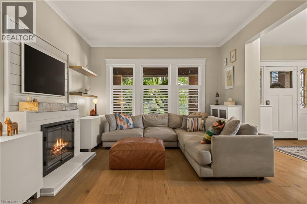 61 Mountain Avenue, Hamilton, ON - Indoor Photo Showing Living Room With Fireplace