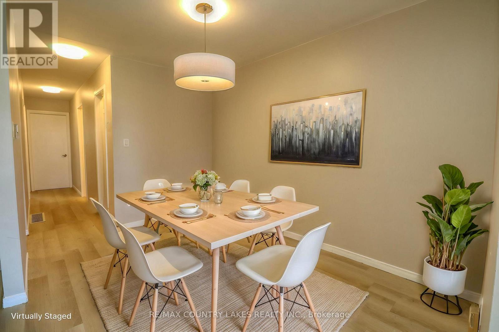25035/7 Maple Beach Road, Brock, ON - Indoor Photo Showing Dining Room
