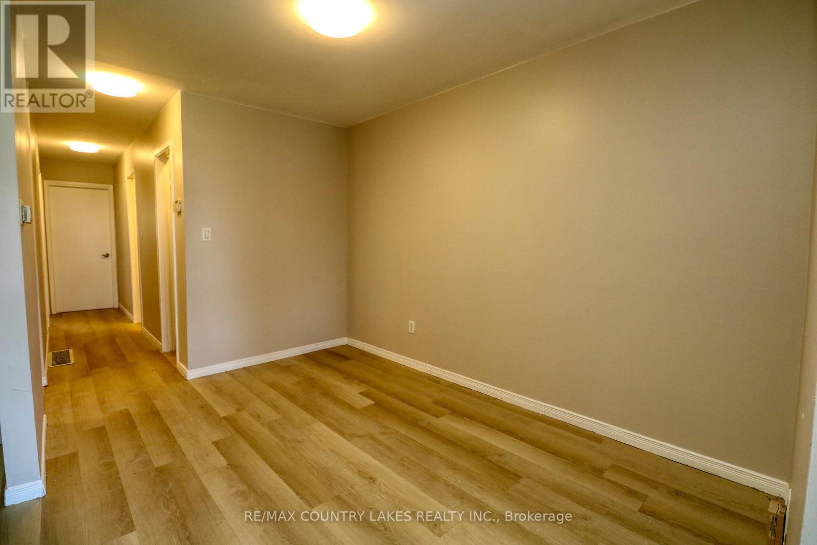 25035/7 Maple Beach Road, Brock, ON - Indoor Photo Showing Other Room