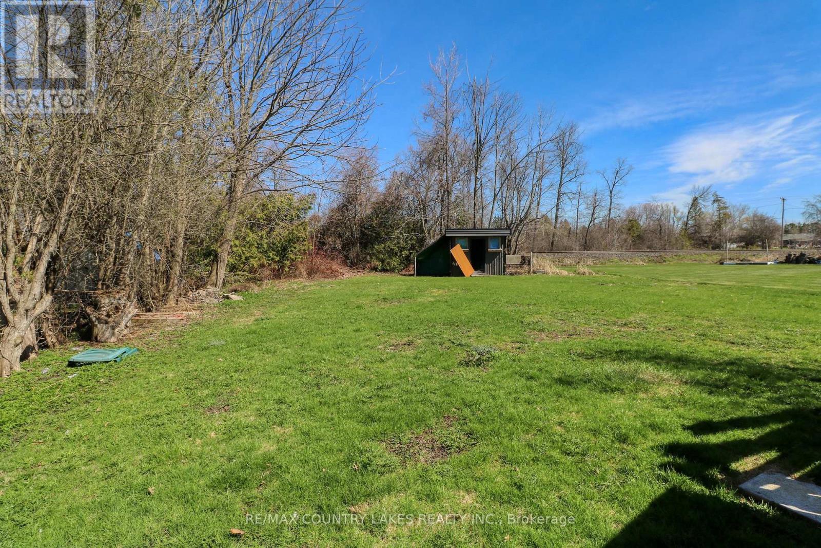 25035/7 Maple Beach Road, Brock, ON - Outdoor