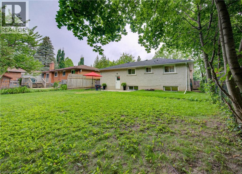 163 Lynnbrook Crescent, Waterloo, ON - Outdoor
