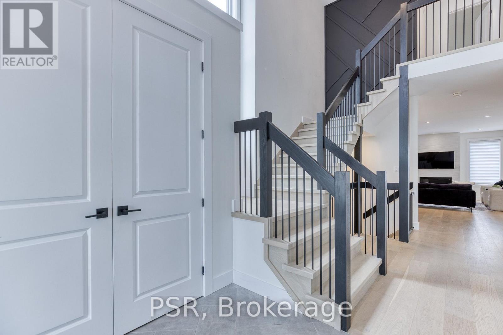 577 Doonwoods Crescent, Kitchener, ON - Indoor Photo Showing Other Room