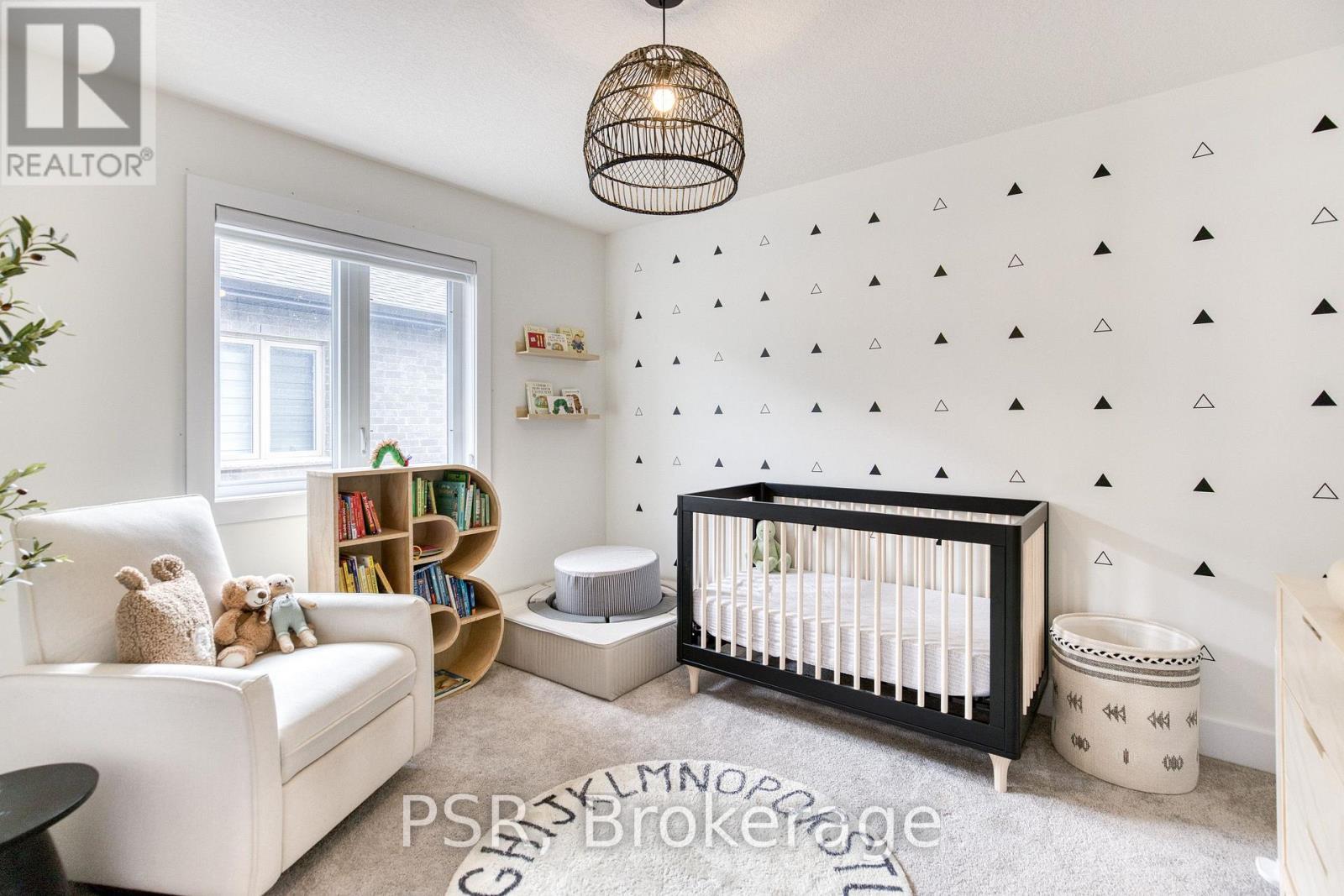 577 Doonwoods Crescent, Kitchener, ON - Indoor Photo Showing Bedroom