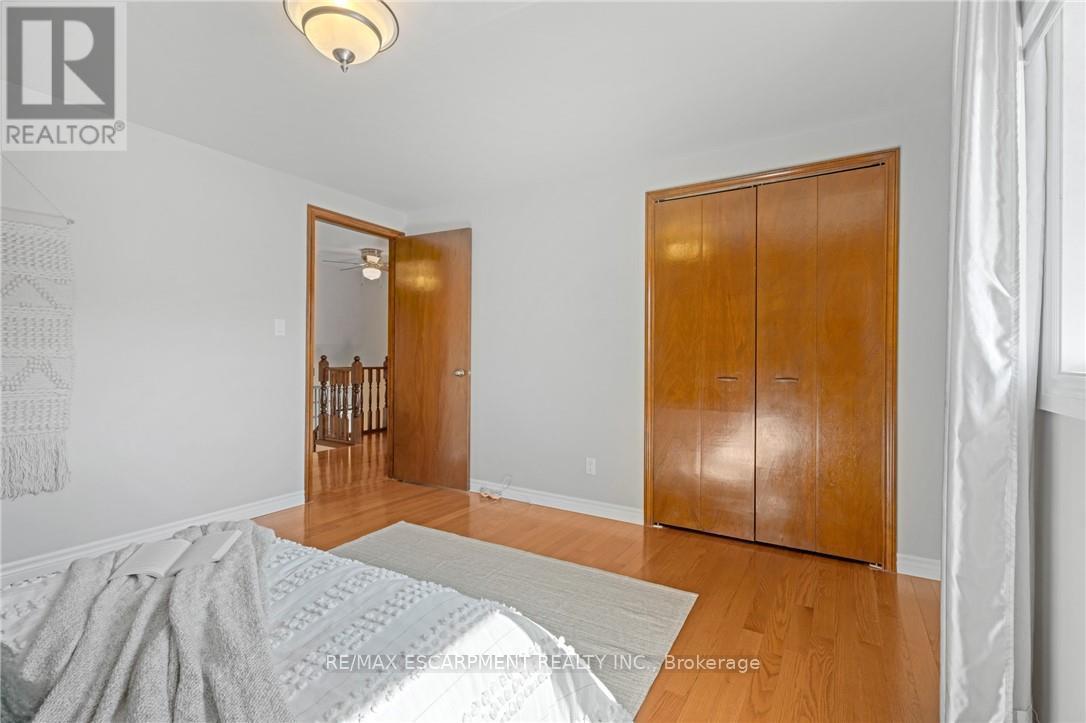 36 Skylark Drive, Hamilton, ON - Indoor Photo Showing Bedroom