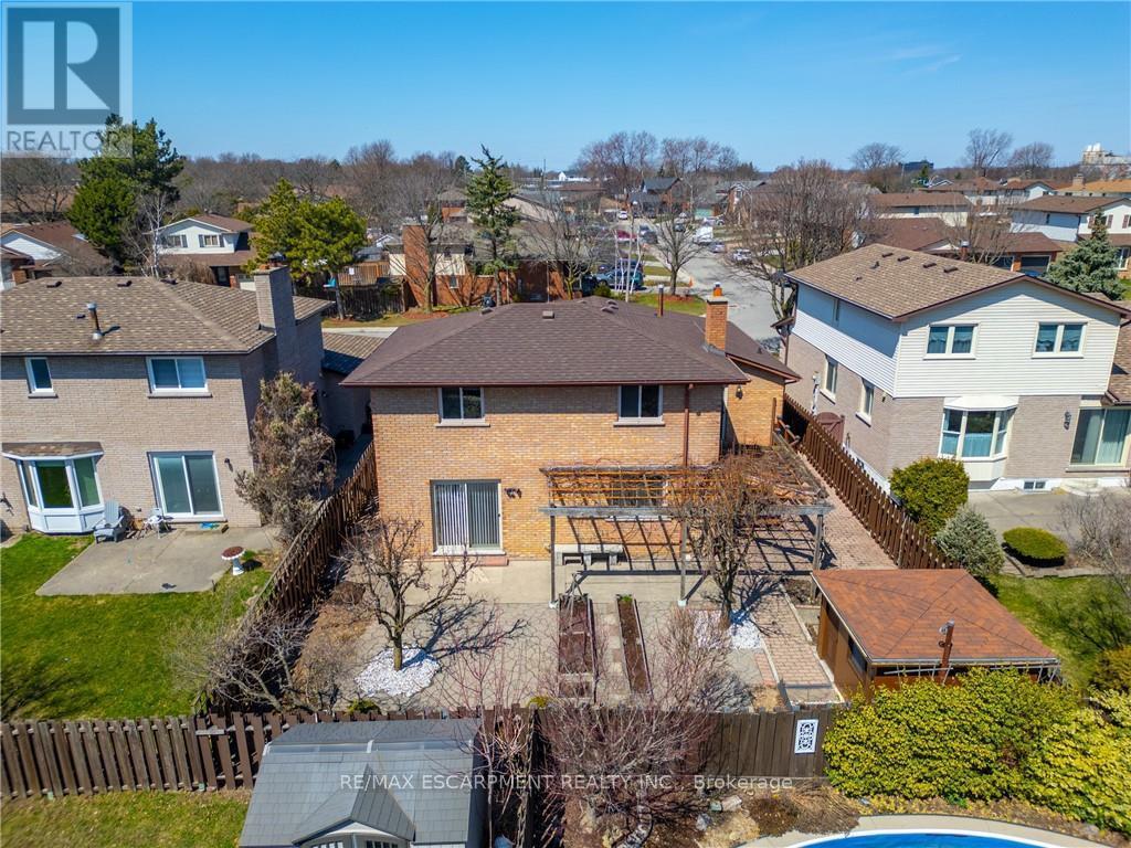 36 Skylark Drive, Hamilton, ON - Outdoor