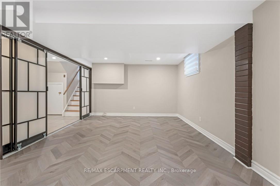 36 Skylark Drive, Hamilton, ON - Indoor Photo Showing Other Room