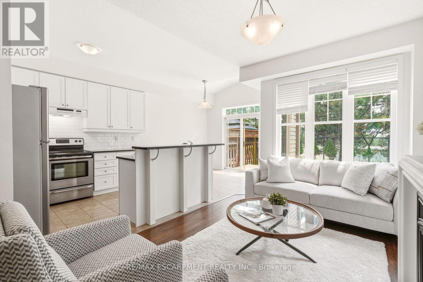 215 Nisbet Boulevard, Hamilton, ON - Indoor