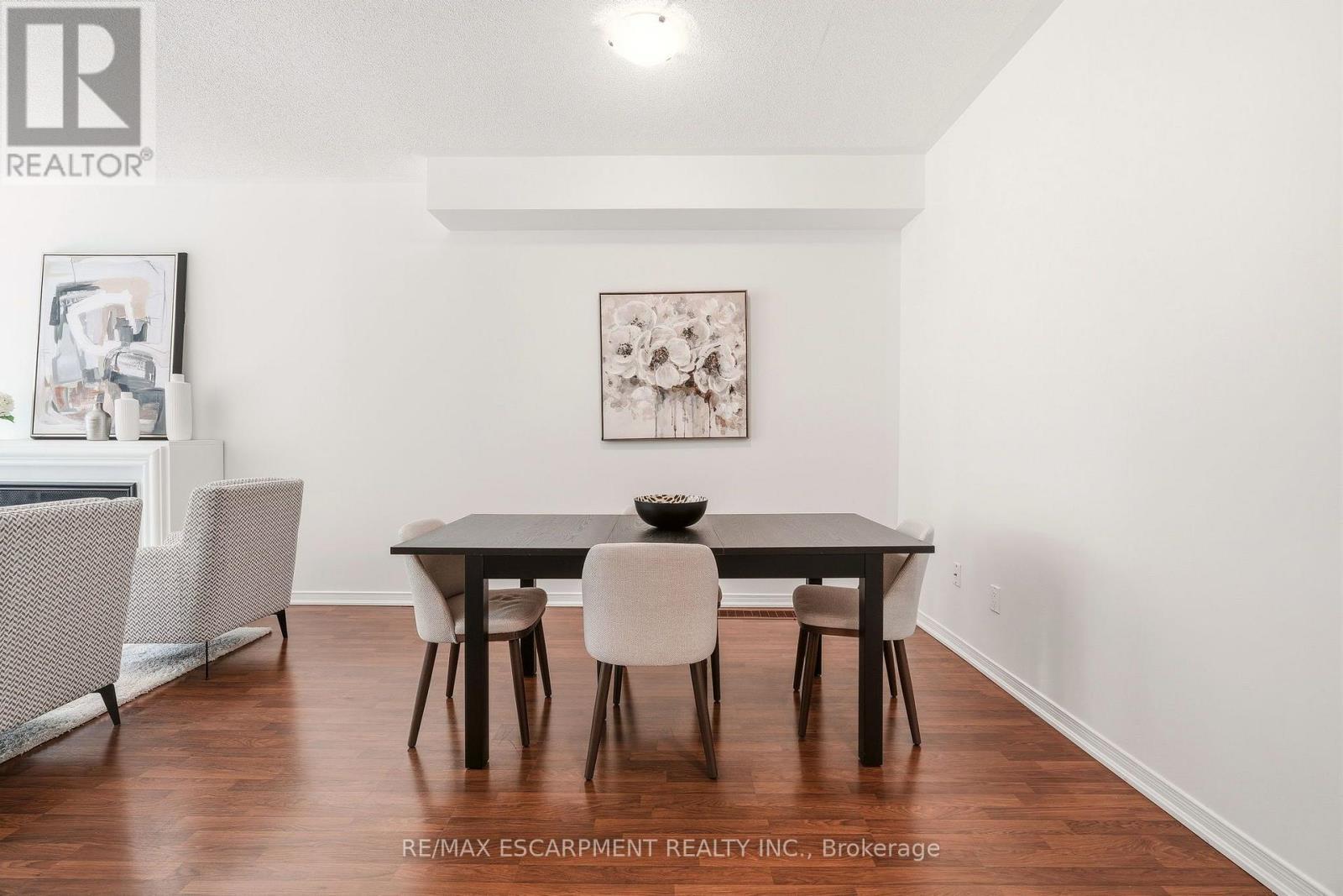215 Nisbet Boulevard, Hamilton, ON - Indoor Photo Showing Dining Room