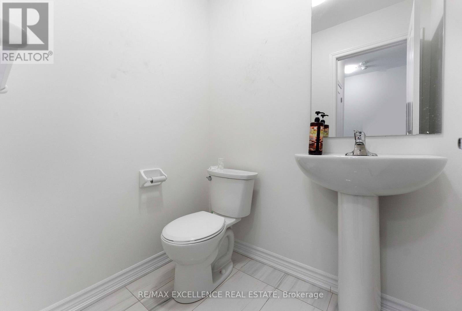 138 Winters Way, Shelburne, ON - Indoor Photo Showing Bathroom
