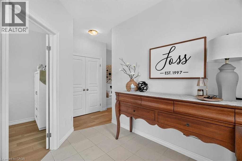 87 Boyd Boulevard, Thamesford, ON - Indoor Photo Showing Other Room