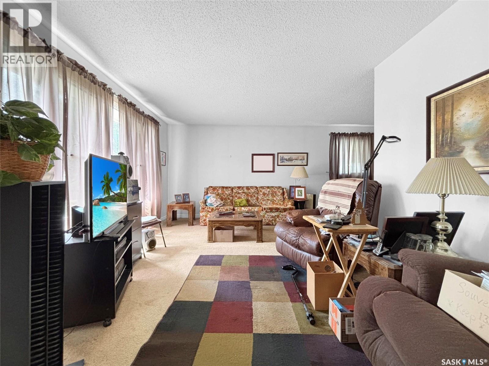 2510 Tomlinson Crescent, Saskatoon, SK - Indoor