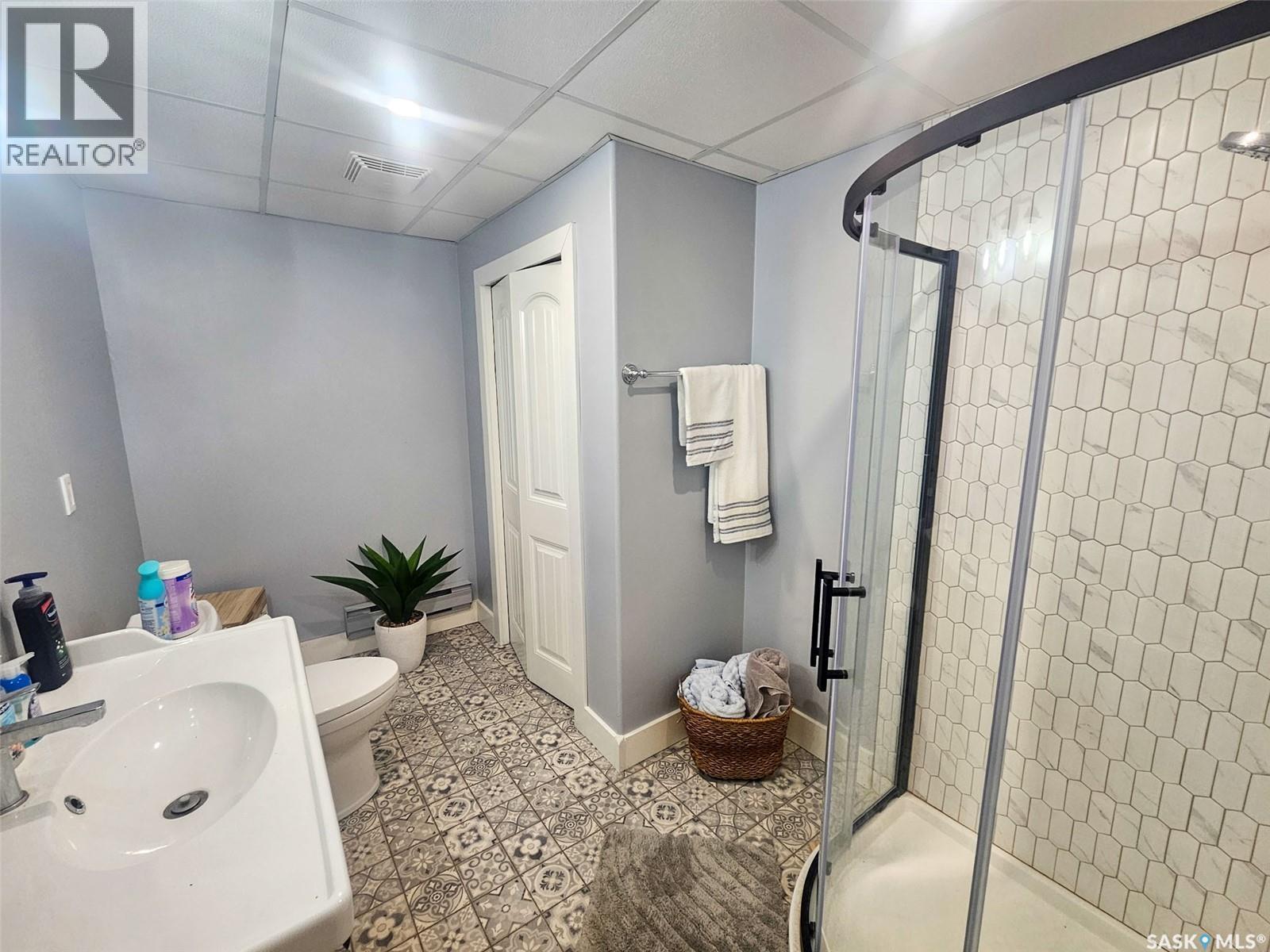 59 Snedden Crescent, Maple Bush Rm No. 224, SK - Indoor Photo Showing Bathroom
