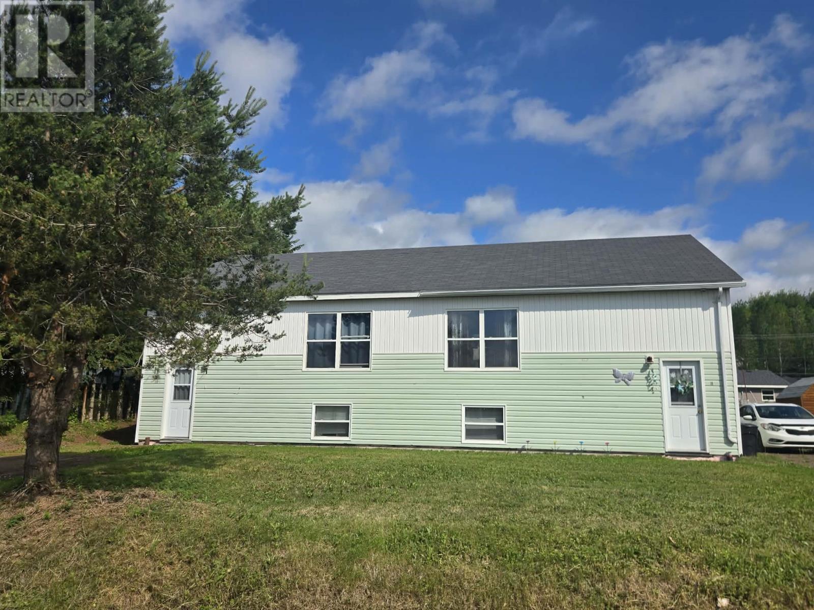 1 Stanley Avenue, Bishop'S Falls, NL