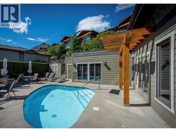 Clubhouse pool -
