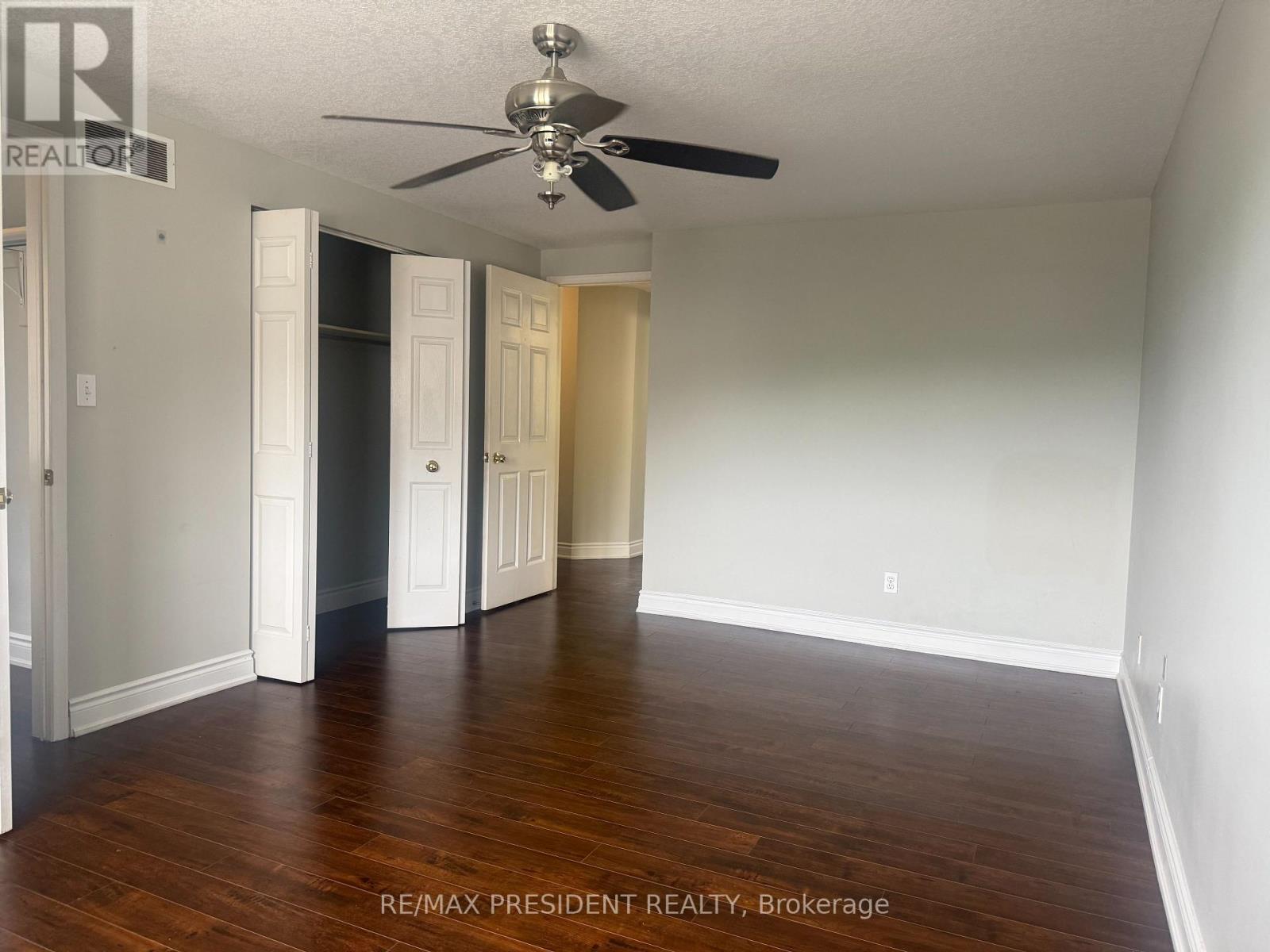 135 Activa Avenue, Kitchener, ON - Indoor Photo Showing Other Room
