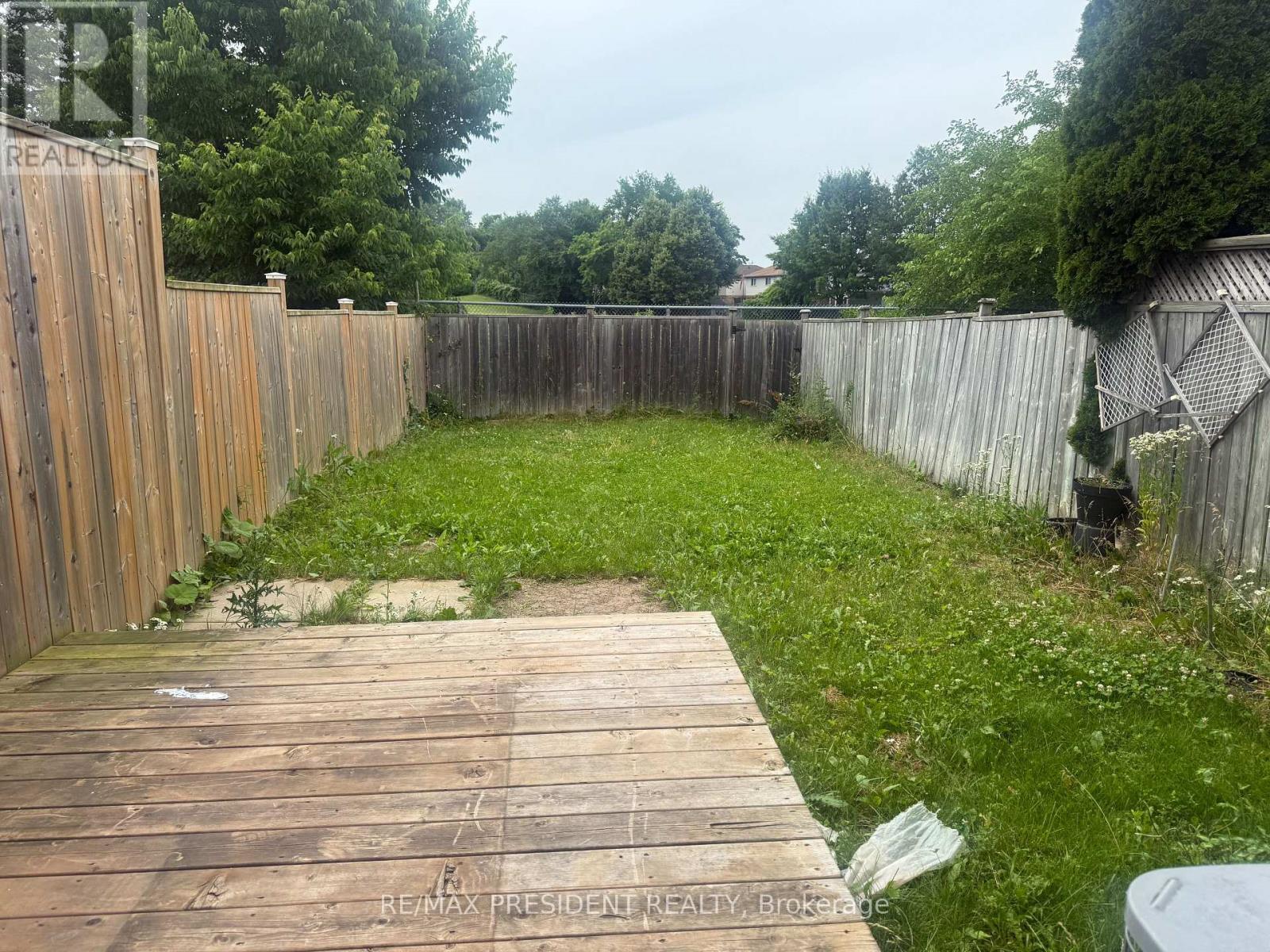 135 Activa Avenue, Kitchener, ON - Outdoor