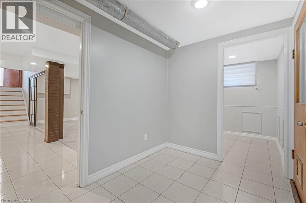 36 Skylark Drive, Hamilton, ON - Indoor Photo Showing Other Room