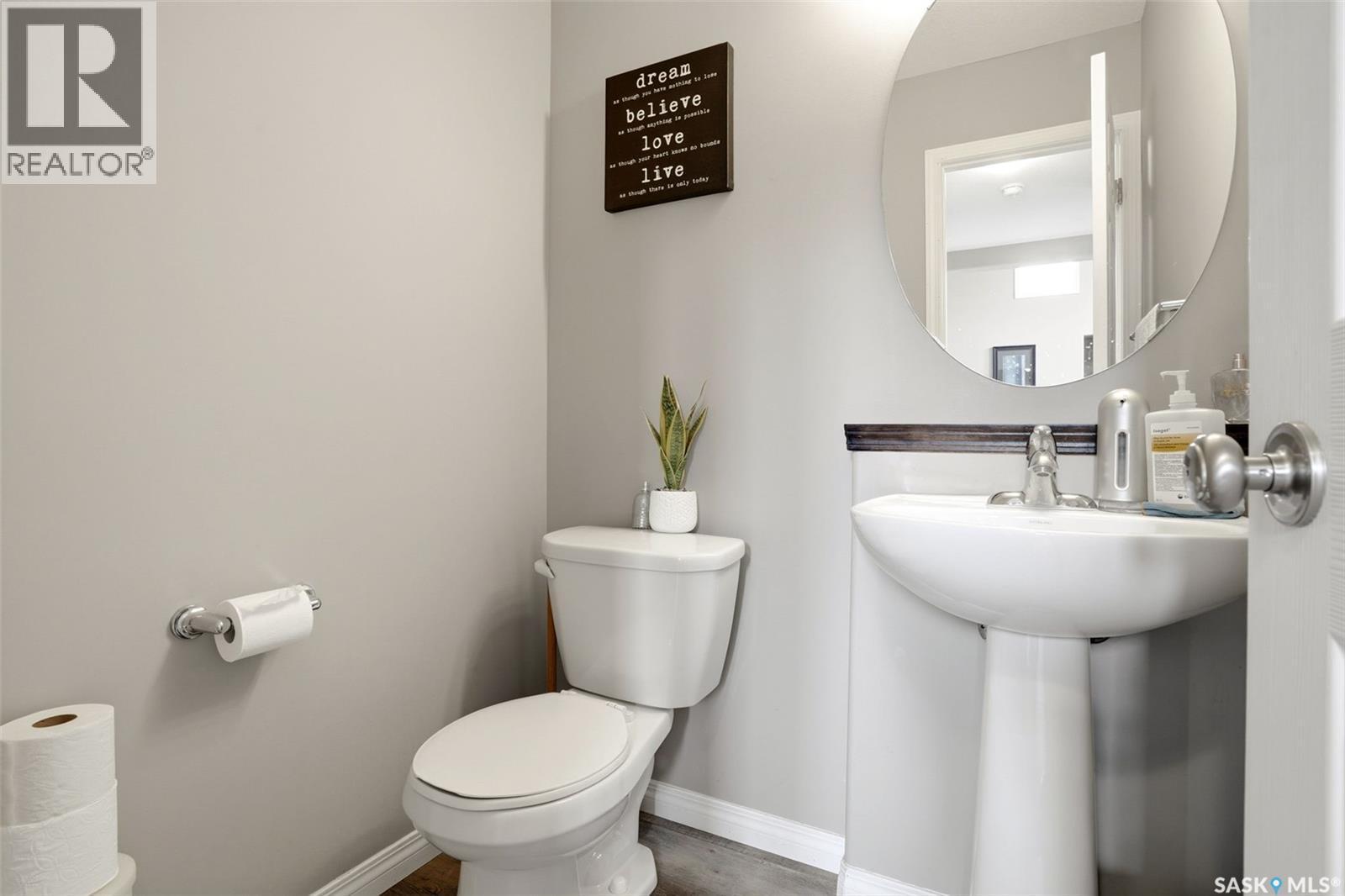 9 Mckenzie Pointe, White City, SK - Indoor Photo Showing Bathroom